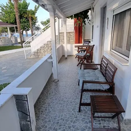 Apartment Tikozidis
