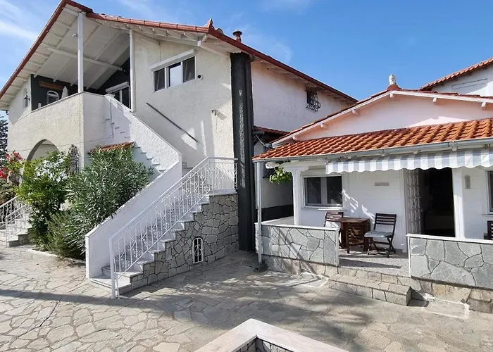 Apartamento Tikozidis *